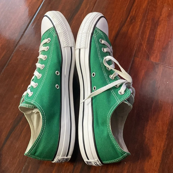 Converse sneakers Men Size 12 - Picture 5 of 8